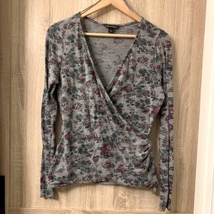 Rock&Rebublic Faux-Wrap Floral Sweater